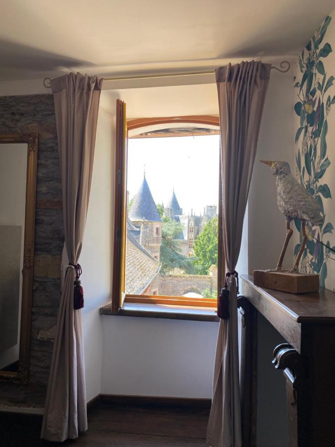 La Maison Du Paon- Josselin Aparthotel ภายนอก รูปภาพ